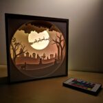 Tabloul luminos 3D shadow box - VINE MOȘ CRĂCIUN